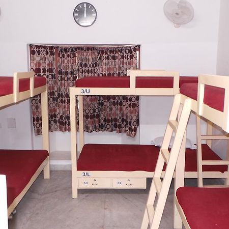 Elements Hostel Chennai Exterior foto