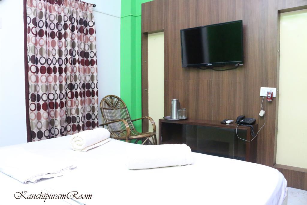Elements Hostel Chennai Zimmer foto