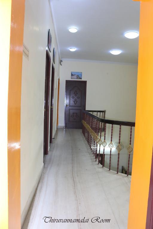 Elements Hostel Chennai Zimmer foto