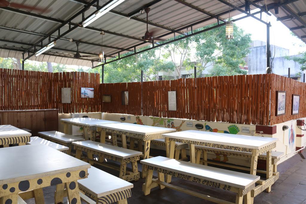 Elements Hostel Chennai Exterior foto
